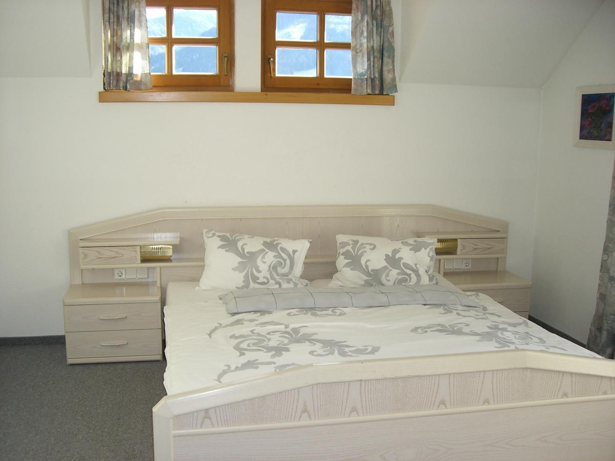 Werner Hinteregger Apartamento Bad Kleinkirchheim Exterior foto